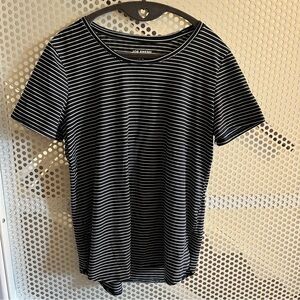 Joe Fresh Striped Boyfriend Tee Short-sleeve Size medium Navy/White Free**